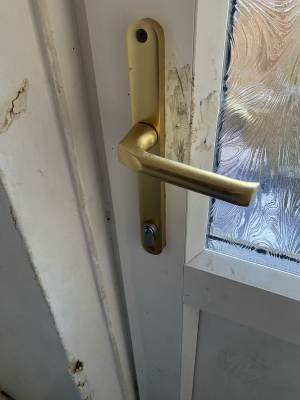 New door handle and lock fitted to a back door in Medway